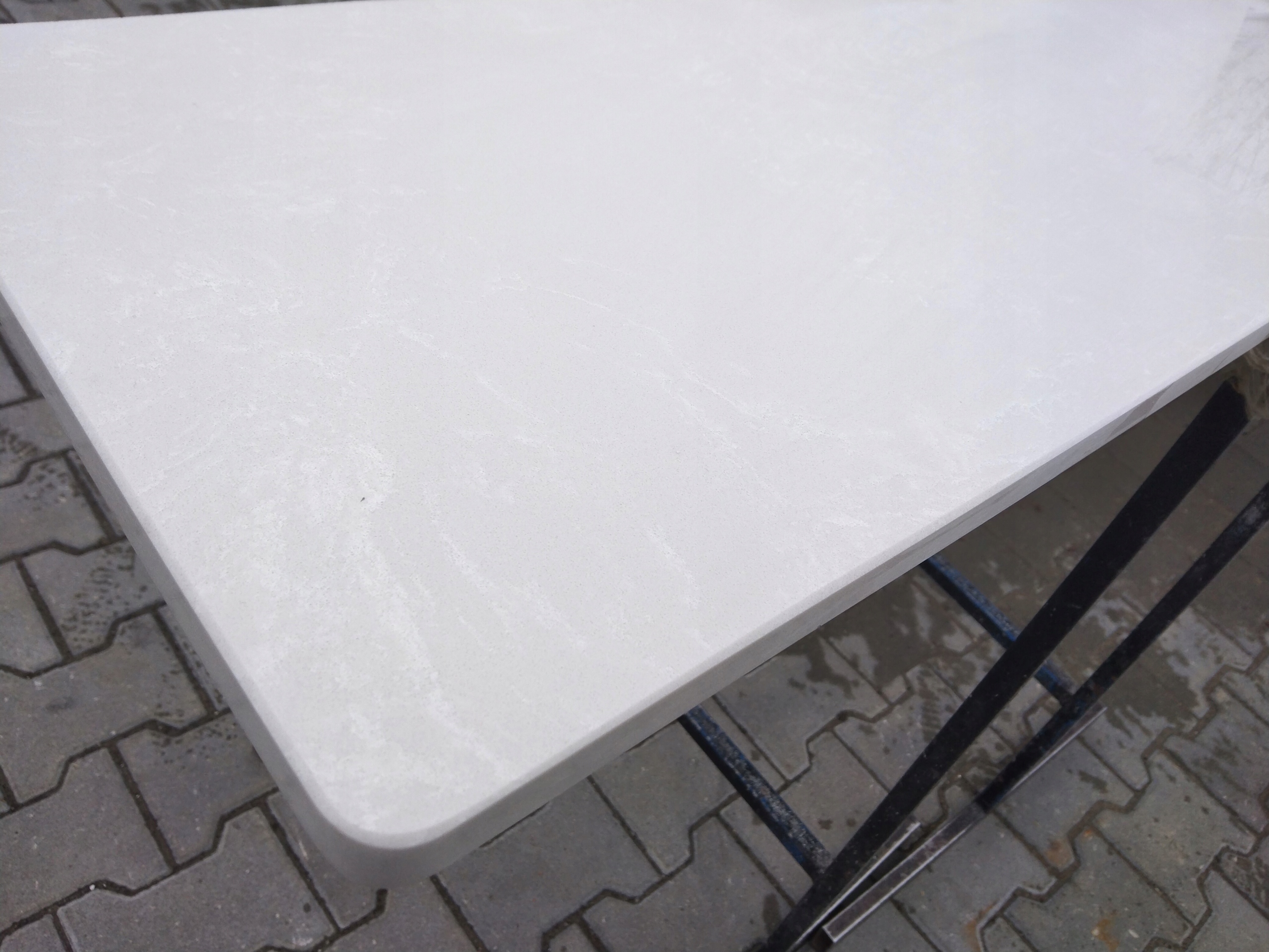 Kamenný parapet, Ideal konglomerát, 20 x 100 cm